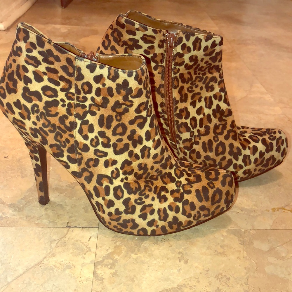 Leopard booties